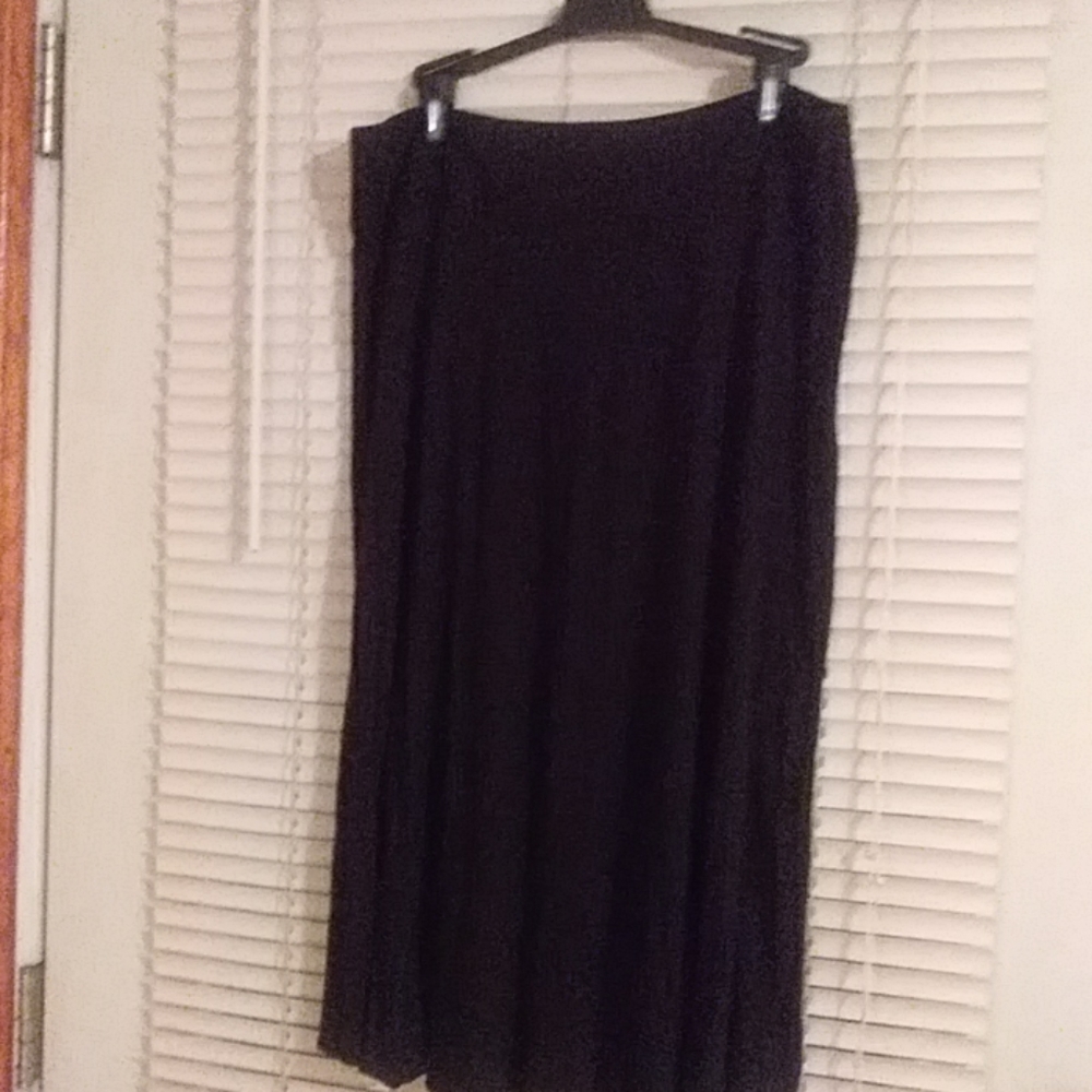Woman's Skirt